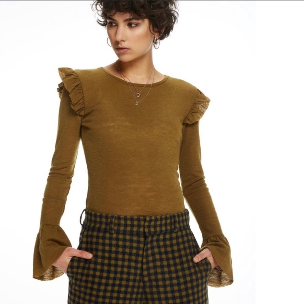 Scotch an Soda Wool Top
